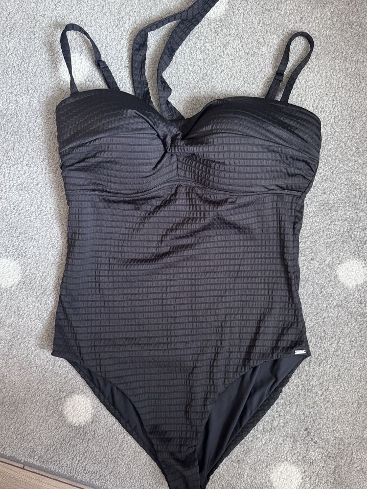 Costum de baie Triumph L