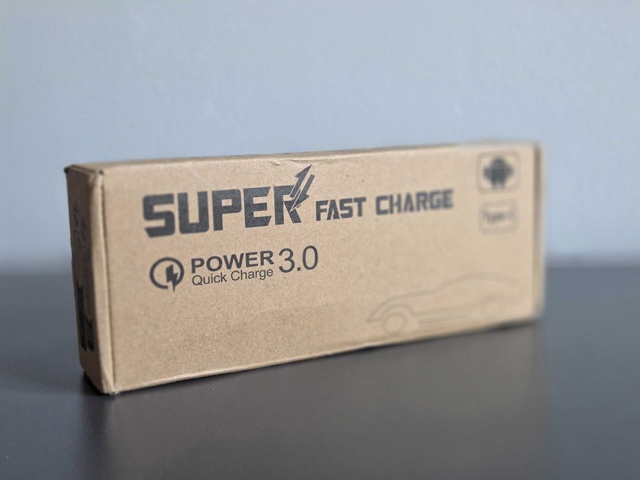 Încărcător auto retractabil 120W - cu 2 cabluri + port USB | NOU