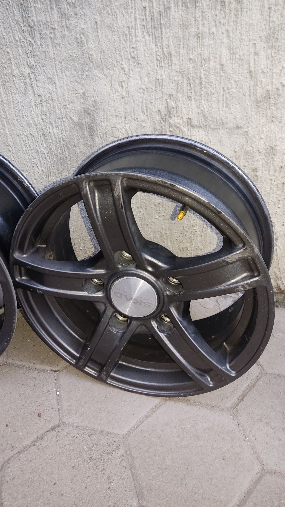Диски от Нивы r15