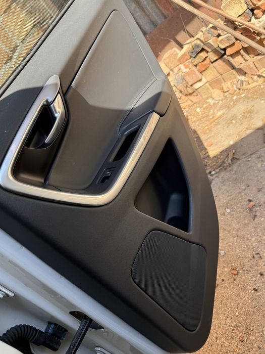 Волво xc60 2015 година