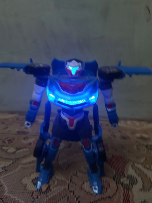 Игрушка робот синий