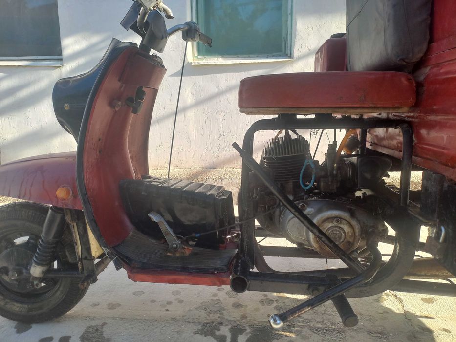 мотоцикл муравей