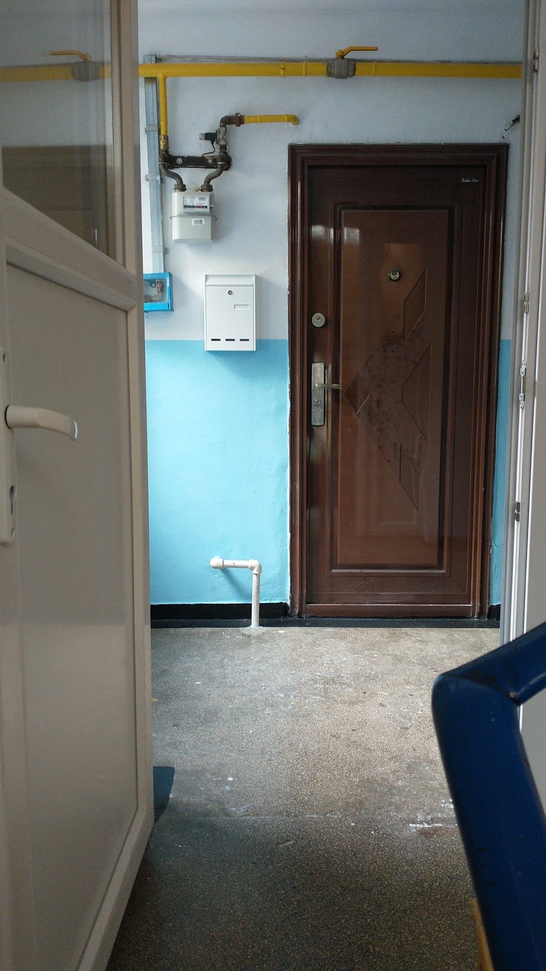 Persoana fizica închiriez garsoniera Alexandru cel bun