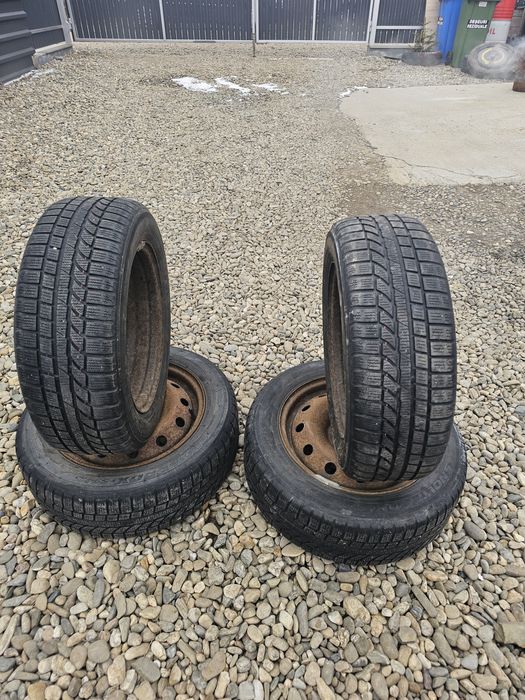 Jante si cauciucuri M+S R15 Dacia 4x100