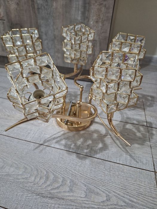 Люстра 3000 тенге