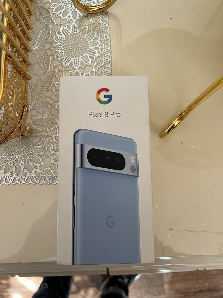 Iphone 15 plus 256 GB si google pixel 8 pro 128GB