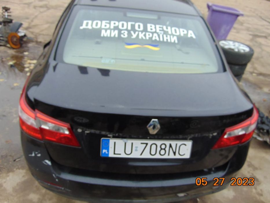 Haion renault Latitude usa portbagaj haion renault Latitude dezmembrez