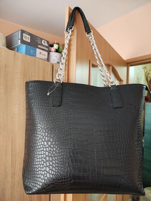 Geanta dama nou de umăr