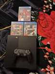 PlayStation 4 normal