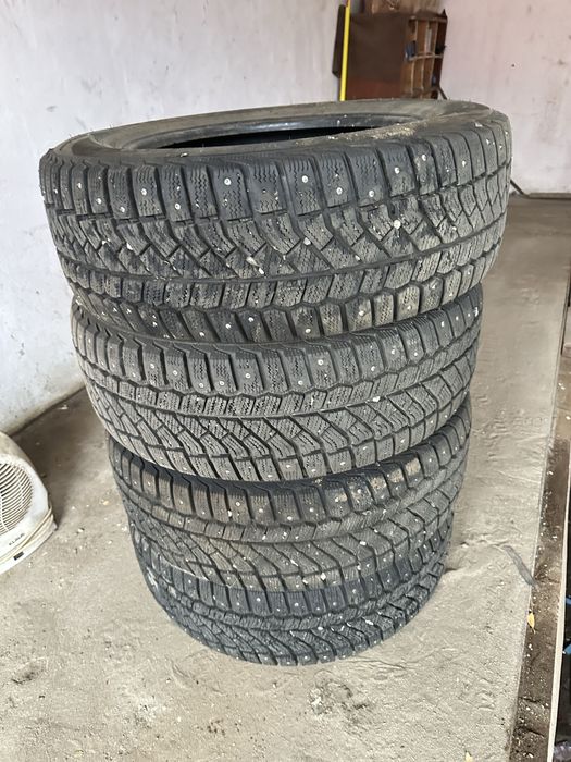 Шипованные шины комплект р16