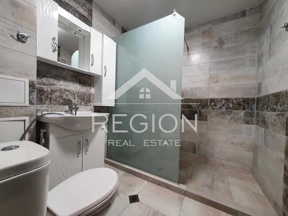 Дава се под наем Четиристаен апартамент в Варна, Левски - 110 кв.м за 714 € - Снимка #11