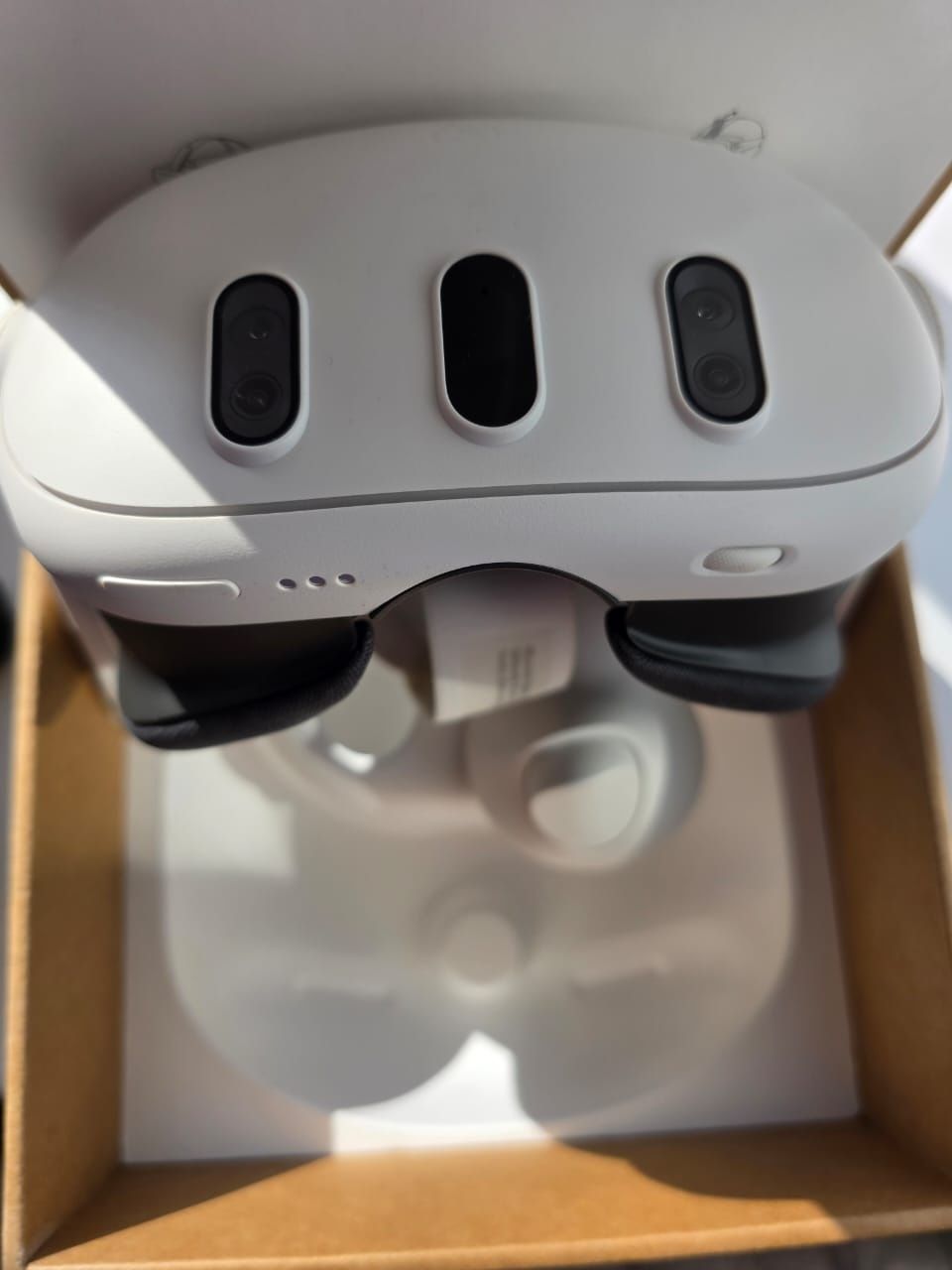 Продам Meta Quest 3 (128 ГБ)
Очки использовались совсем недолго — всег