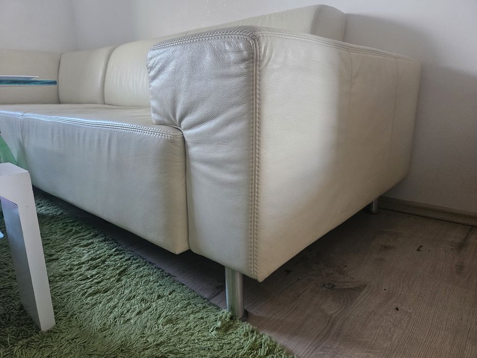 Кожен диван ъглов