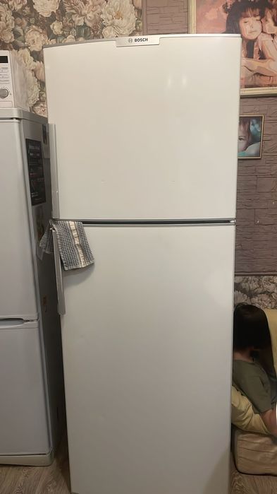 Продам б.у холодильник бош