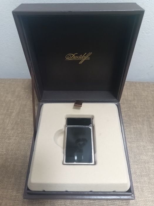 Оригинална запалка DAVIDOFF