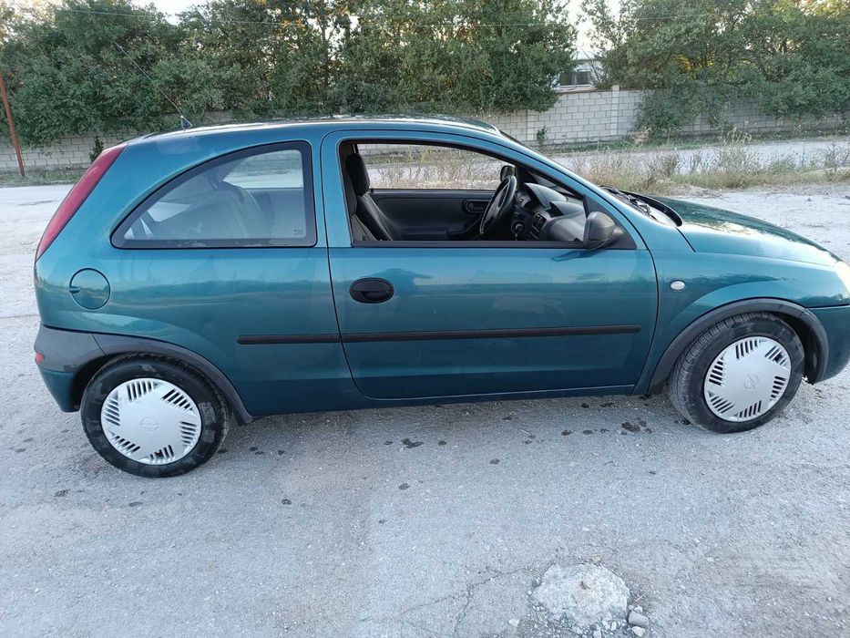Opel Corsa C 2001г