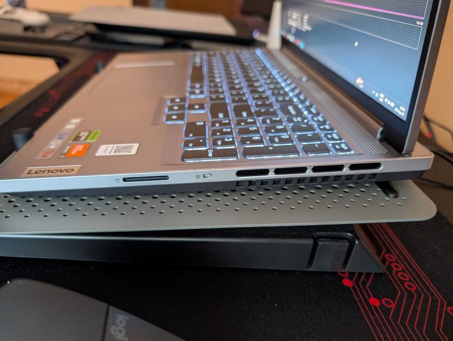Laptop Gaming Lenovo Legion Slim 5 16APH8 , 32GB RAM, RTX 4060