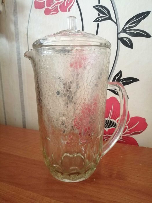 Кувшин из Советского Союза.