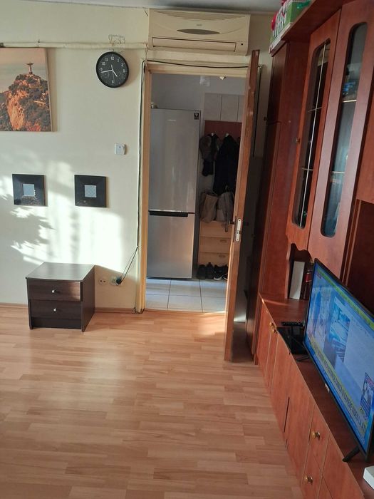 Vând  apartament  2 camere drumul taberei,  frigocom