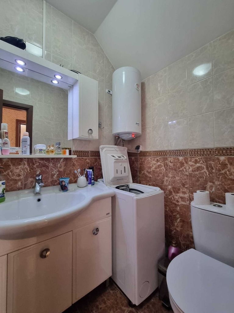 Продава се Къща в с. Гюльовца, Област Бургас - 120 кв.м за 1225 €/кв.м - Снимка #12