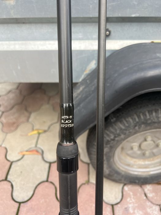 Vand 3 lansete hakuyo mtx 14 black edition si 3 mulinete fox eos 12000