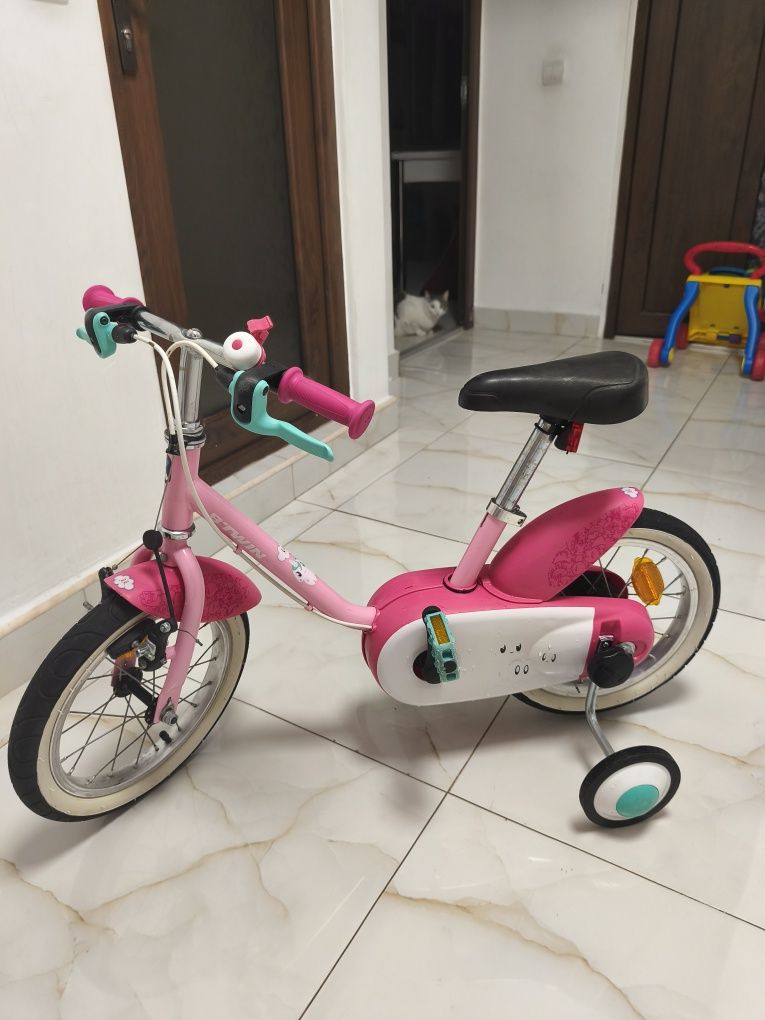 Bicicleta fetiță