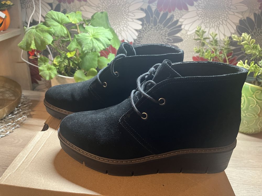 Дамски боти Clarks 41