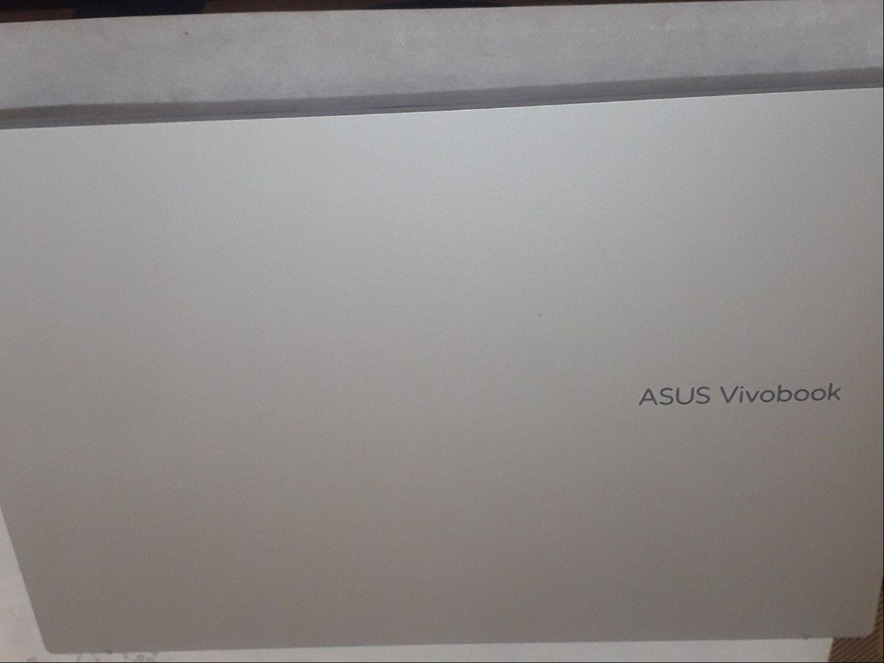 Asus Vivobook  ОЗУ 16ГБ , а ПЗУ 512 ГБ