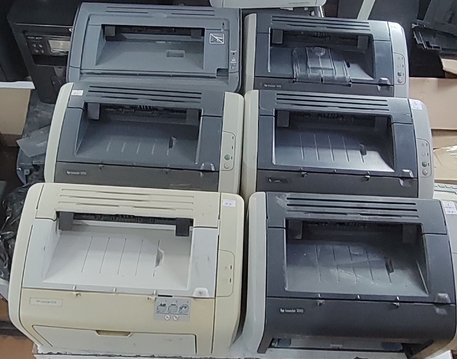 Hp 1010/1018 сотилади