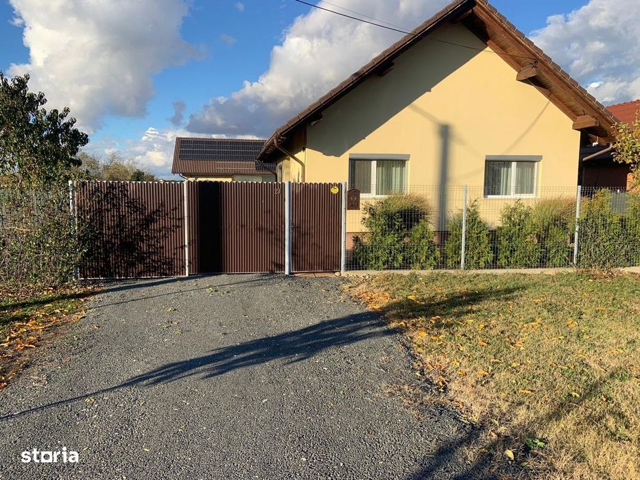 Vand casa individuala pe parter in Dragsina - Timis