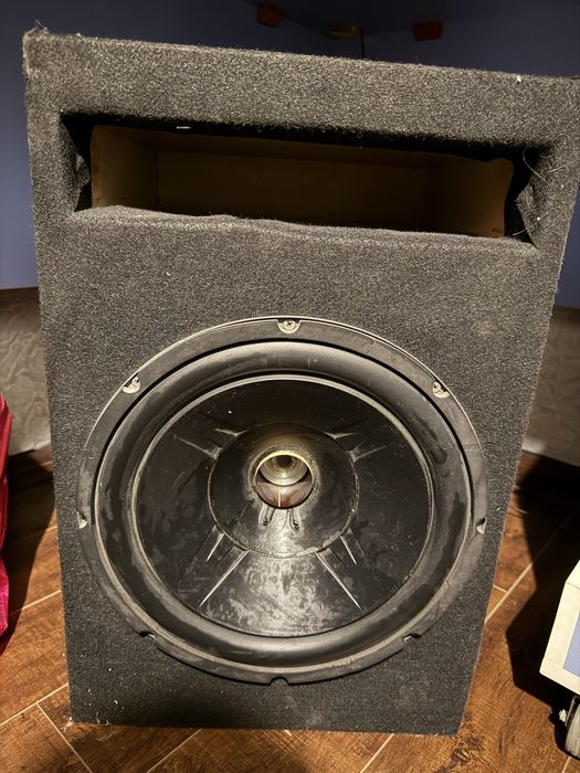 Саббуфер б/у срочно