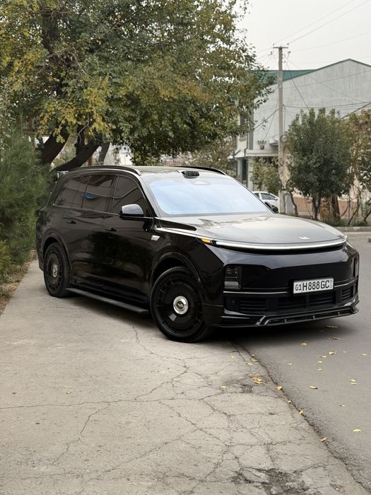 Продается Lixiang L9 Ultra 2024