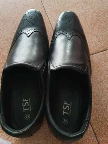 Нови мъжки обувки естествена кожа