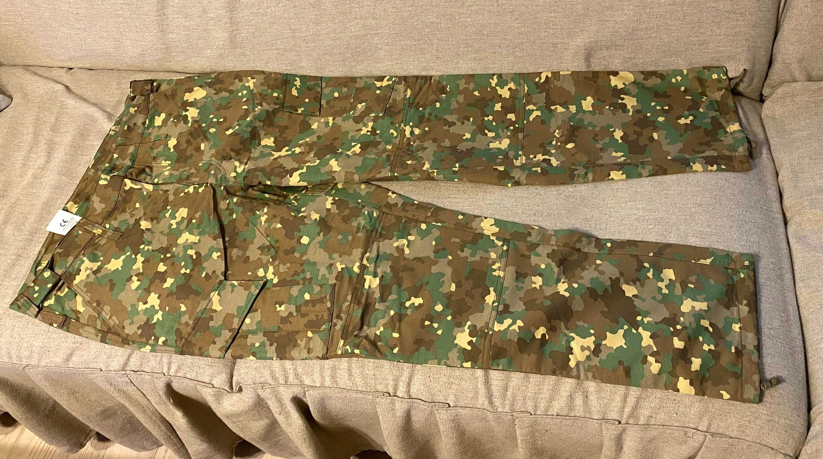 Pantalon Combat armata tactici - noi - marimi 52 cu 3 si 52 cu 2