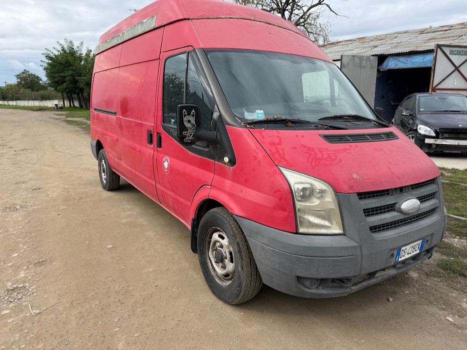 Dezmembrez ford transit