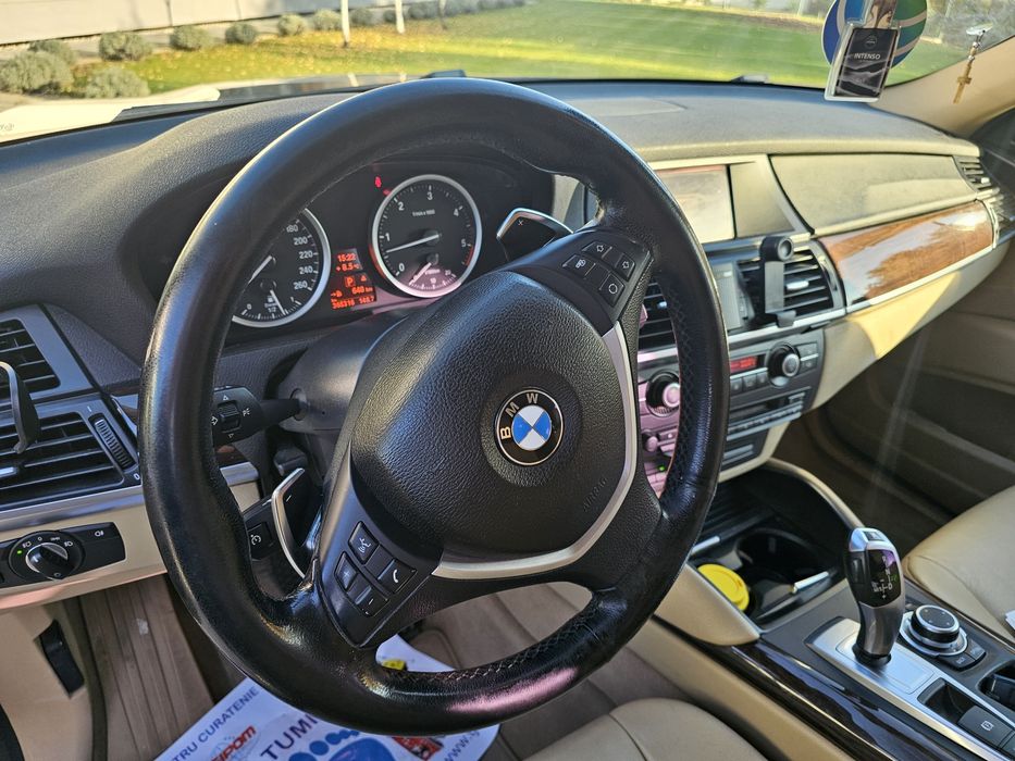 Vand Bmw x6, unic proprietar, achizitionat nou, din reprezentanta