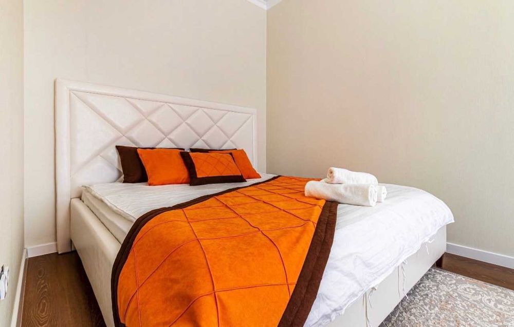 Люкс квартира посуточно в ЖК Гаухартас на Абая Баумана рядом с АДК