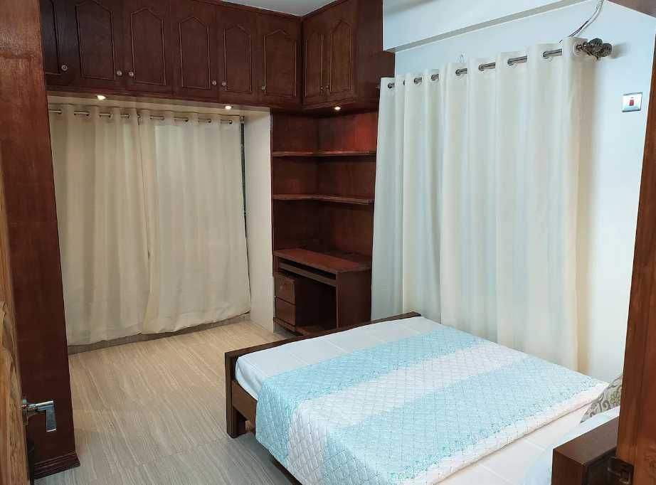 Дава се под наем Тристаен апартамент в Пловдив, Въстанически - 82 кв.м за 311.1 € - Снимка #3