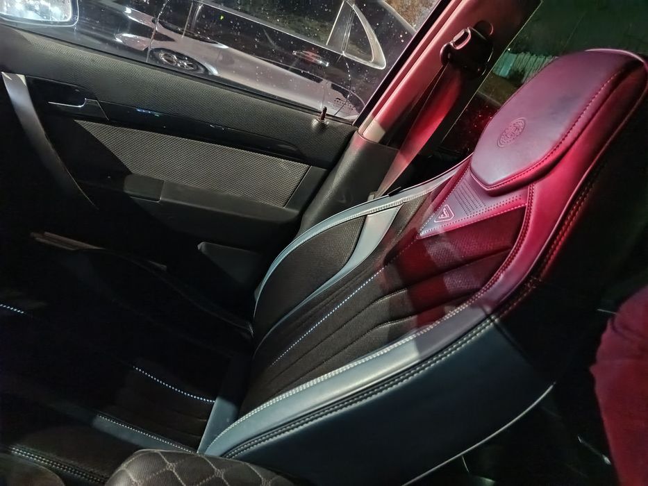 Nexia 3  avtomat srochna sotiladi