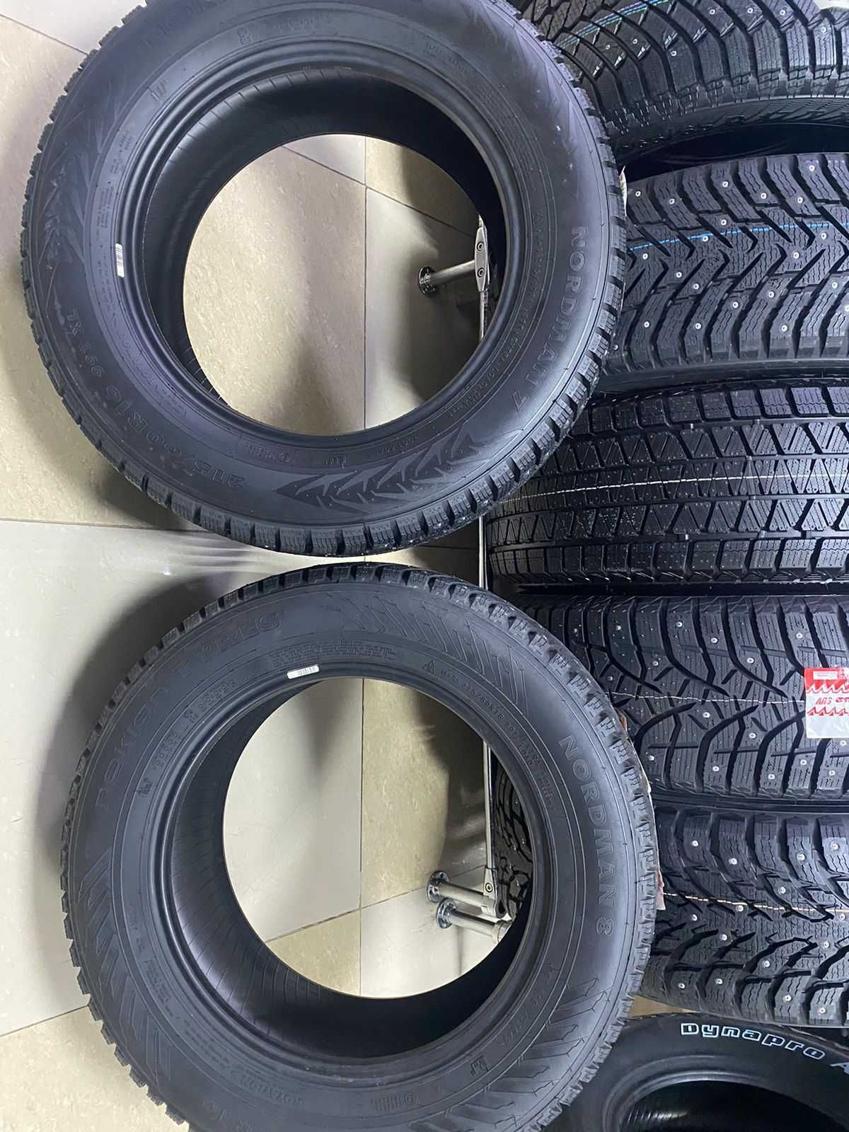 215/60 R16 Nokian Nordman 8 XL 99T (шип)