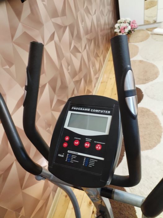 Bicicleta eliptica/ cross trainer