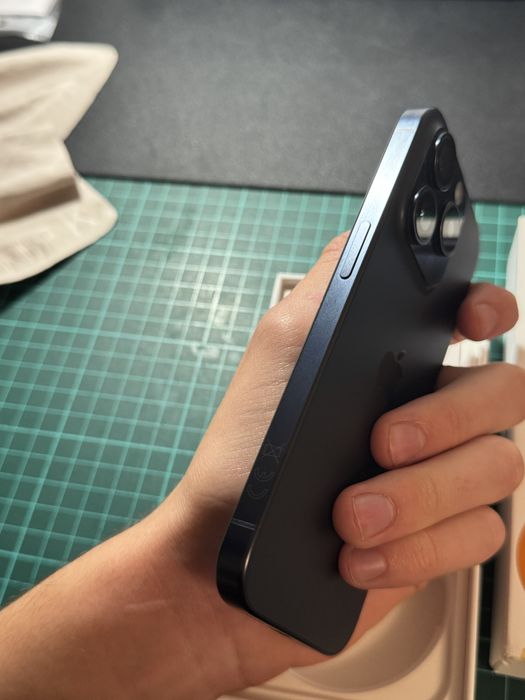 Iphone 15 pro 128 gb