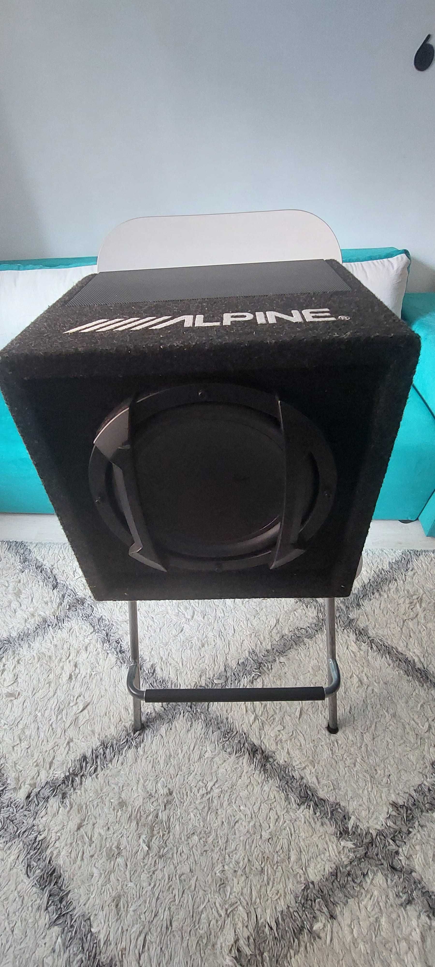 Subwoofer alpine