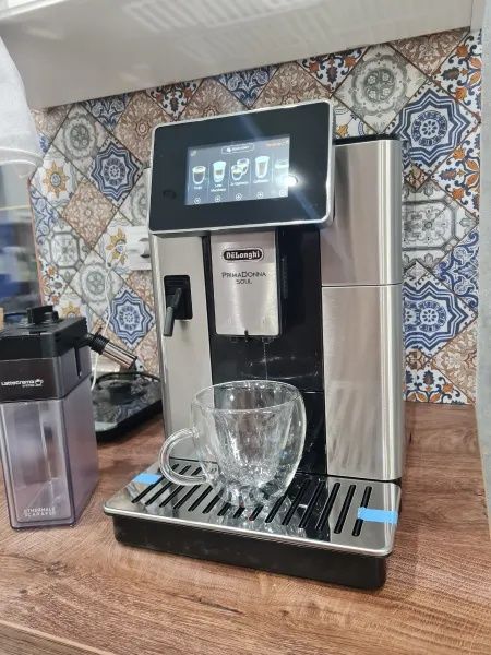 Кофемашина De'Longhi ECAM610.74 MB|Высшее качество|Гарантия+ Доставка