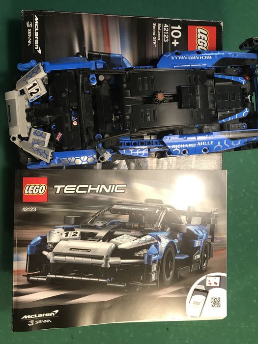 Masina Lego asamblata