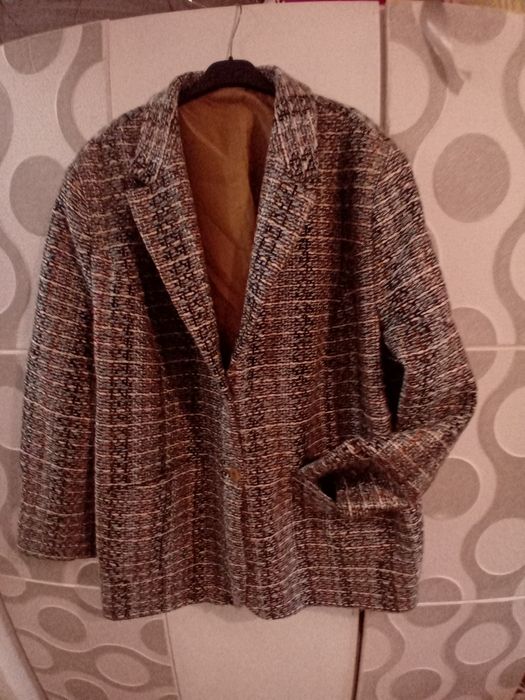 Палта различни цветове цена 50лв