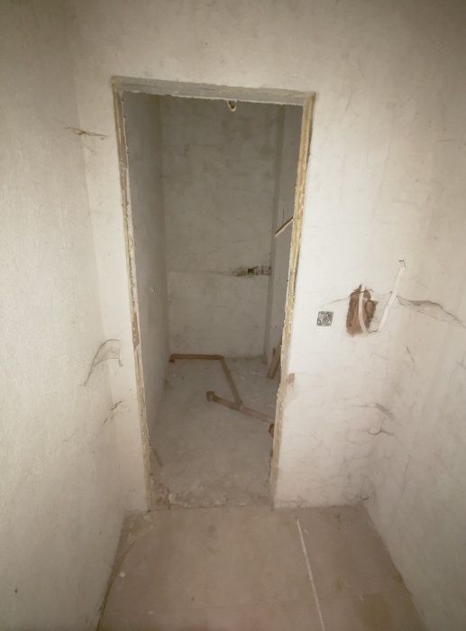 Продава се Магазин в Разлог - 146 кв.м за 1100 €/кв.м - Снимка #8