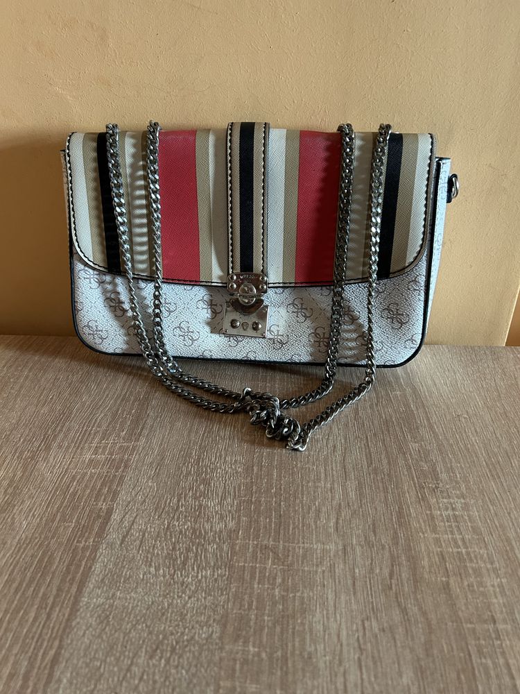 Дамски чанти guess, liu jo, versace jeans и други