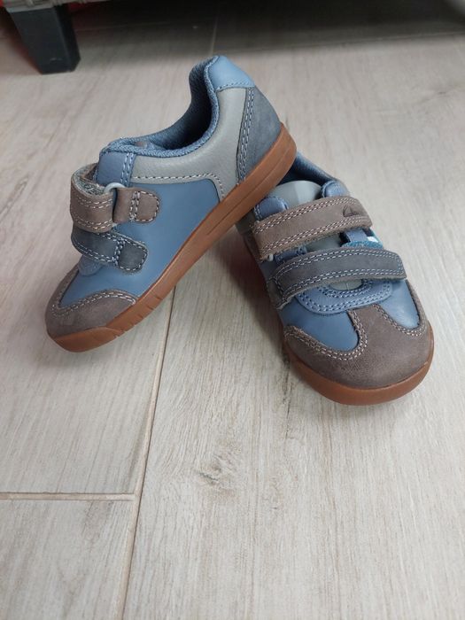 Детски кожени обувки Clarks