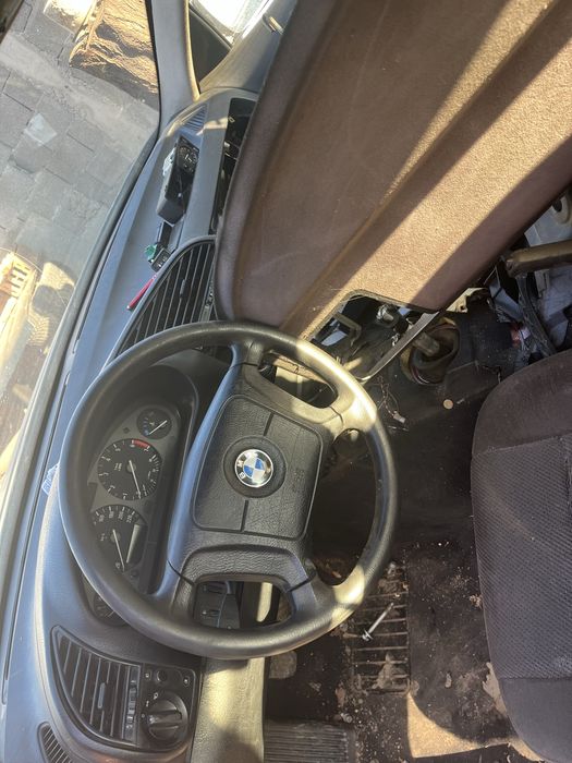 Е36ци на части седан и компакт